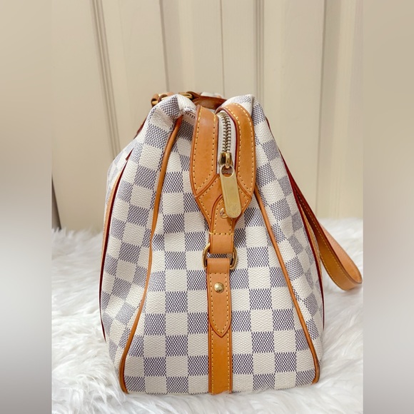 Louis Vuitton Stresa GM Damier Azur Shoulder Bag - Picture 3 of 15